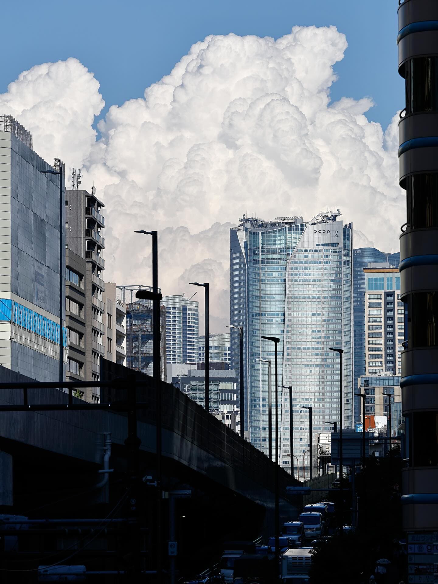 夏の雲見れました